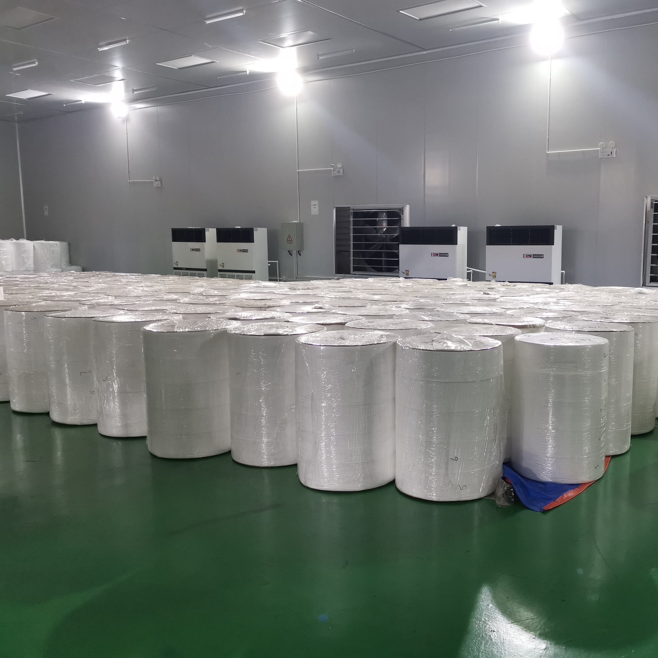 Meltblown Nonwoven Fabric Hygienic Protective Material Polypropylene BFE 99